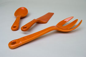 Kitchen Kraft Salad Fork in Original Red: Hard to Find Go-Along Fiestaware Pottery For Sale
Kitchen Kraft Salad Fork in Original Red: Hard to Find Go-Along Fiestaware Pottery For Sale