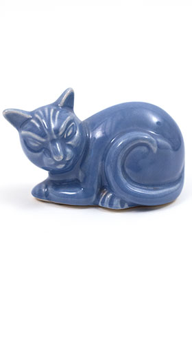 Harlequin Animal Novelty Mauve Blue Cat Homer Laughlin Pottery for Woolworths