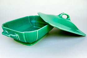 Riviera CoveGreen Casserole in Original Green Vellum Glaze For Sale Vintage Pottery 30s Americana Art Deco Dinnerware 