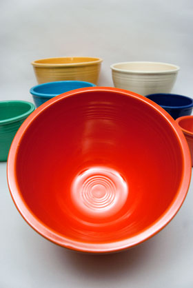 Vintage Fiesta Nesting Bowl Number Five in Radioactive Red For Sale Vintage Fiesta Nesting Bowl Number Five in Radioactive Red For Sale