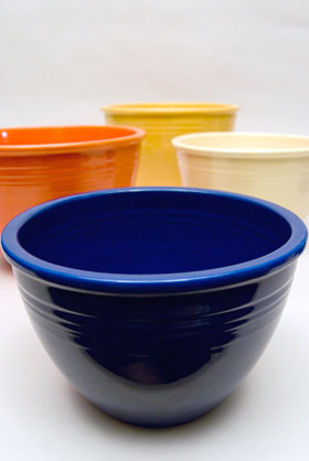 Red Vintage Fiesta Nesting Bowl Number Four in Cobalt For Sale Red Vintage Fiesta Nesting Bowl Number Four in Cobalt For Sale