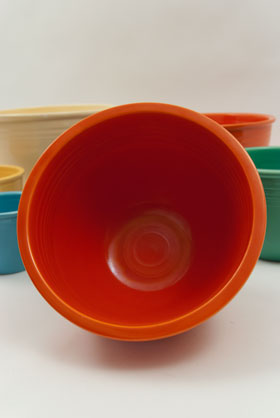 Vintage Fiesta Nesting Bowl Number Six in Radioactive Red For Sale Vintage Fiesta Nesting Bowl Number Six in Radioactive Red For Sale