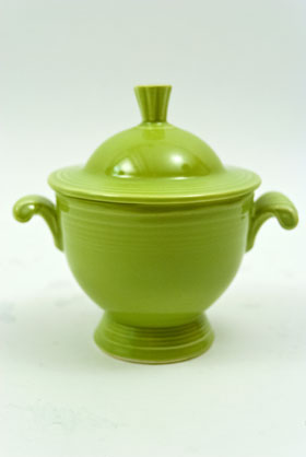 Vintage Fiestaware Sugar Bowl in Original Original Green Glaze For Sale
Vintage Fiestaware Sugar Bowl in Original Original Green Glaze For Sale