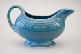 Vintage Fiesta Sauce Boat in Original Turquoise Fiestaware
Vintage Fiesta Sauce Boat in Original Turquoise Fiestaware