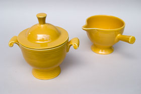 
Vintage Fiestaware Sugar Bowl in Original Yellow Glaze For Sale
      
