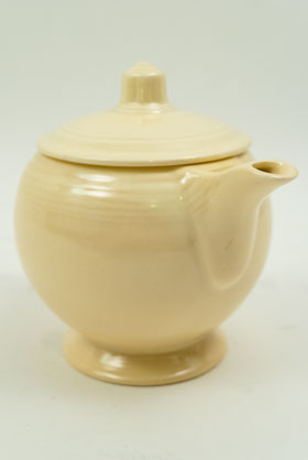Vintage Fiestaware Teapot in Original Ivory Glaze for Sale