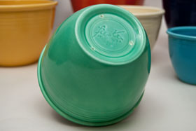  Vintage Fiesta Nesting Bowl Number Two in Green For Sale
