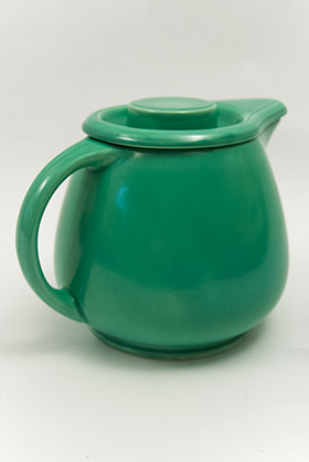 Kitchen Kraft Covered Jug in Original  Green: Hard to Find Go-Along Fiestaware Pottery For Sale