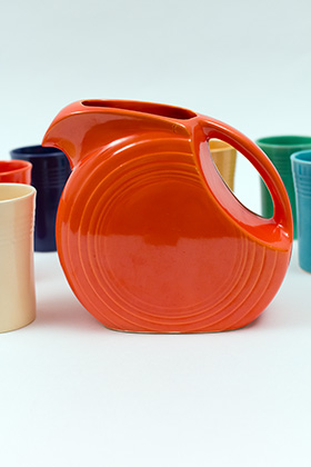 Vintage FIestaware 7 Piece Juice Set
Vintage FIestaware 7 Piece Juice Set