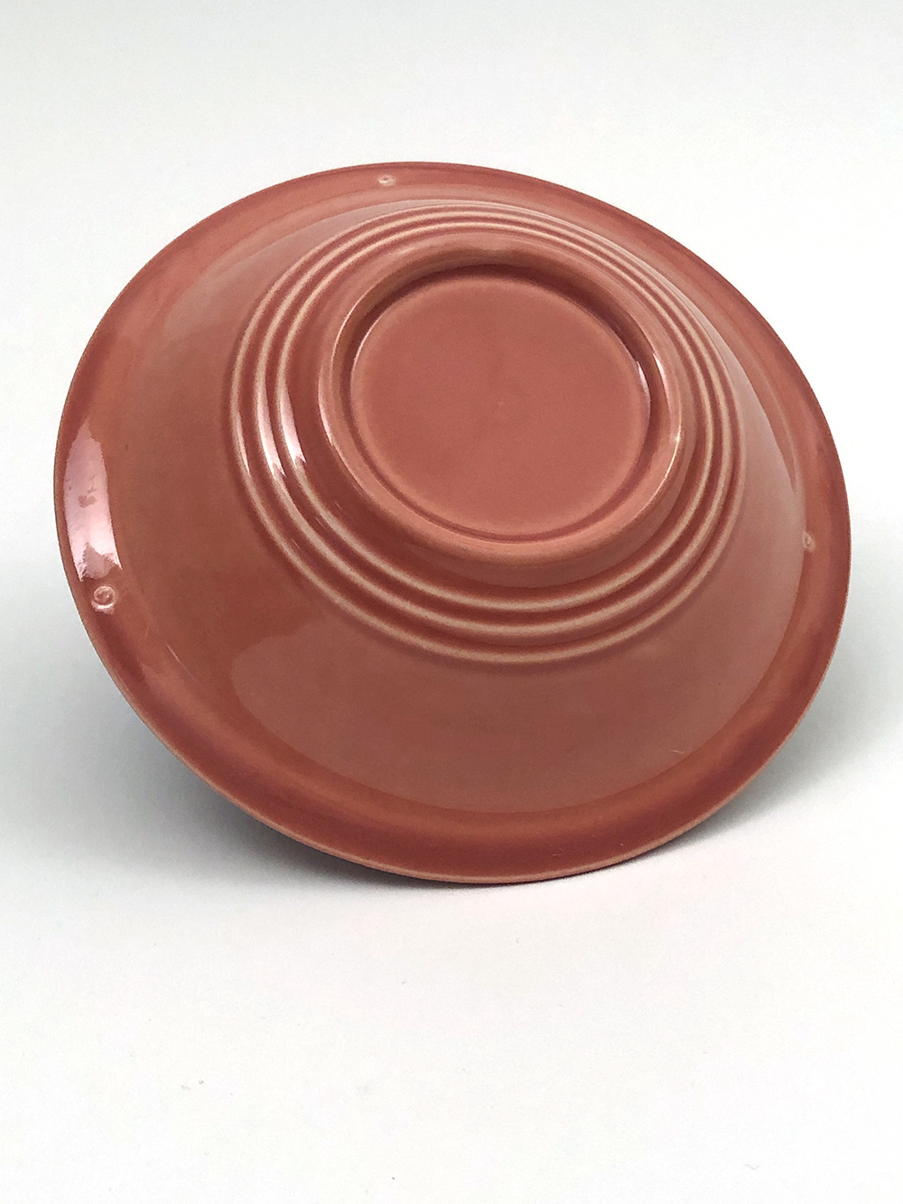 1940s rose colored glaze harlequin fruit berry bowl