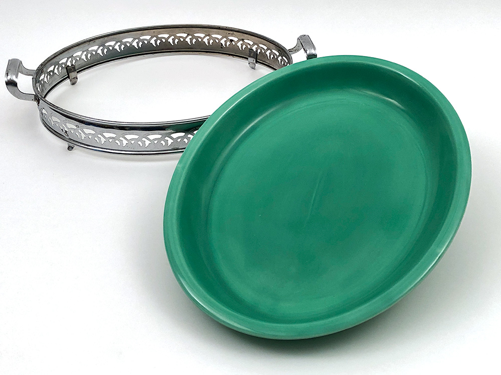 green fiesta kitchen kraft platter in original metal holder