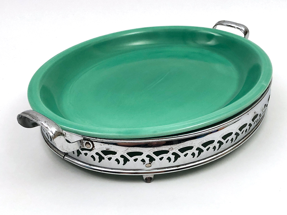 green fiesta kitchen kraft platter in original metal holder