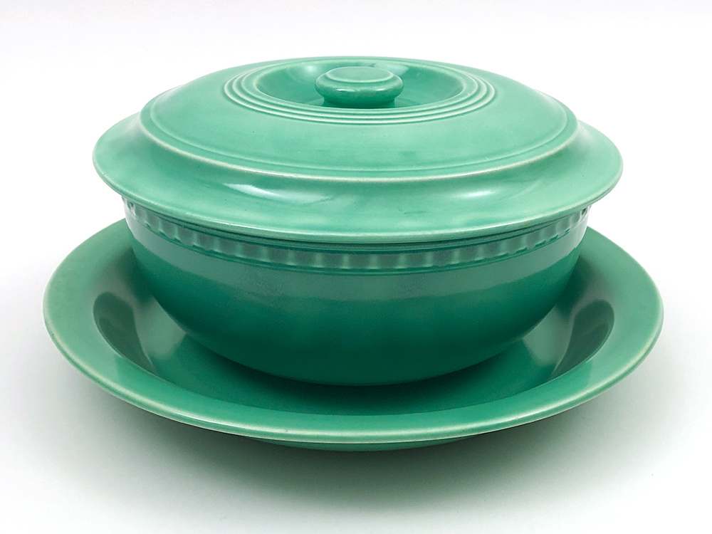 fiesta kitchen kraft promotional casserole set in original green