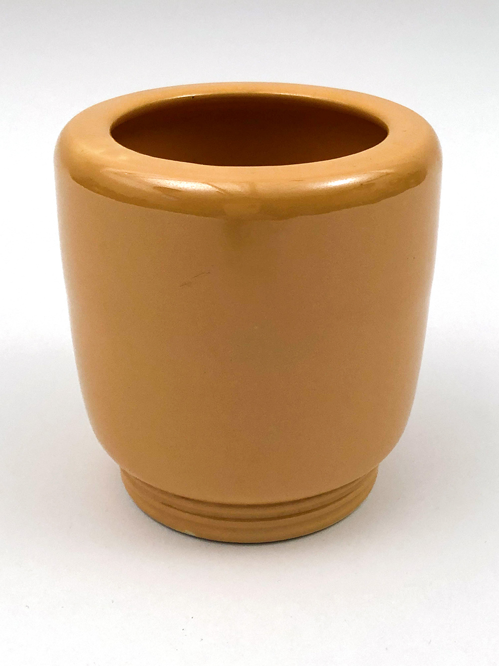 new york worlds fair pottery vase