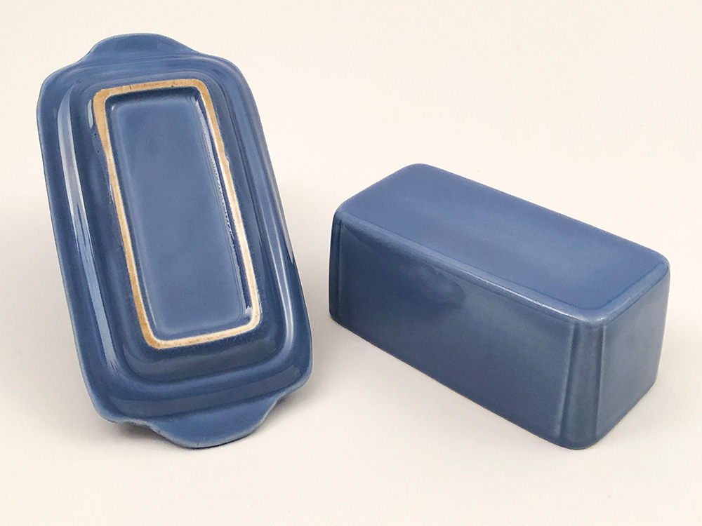 Homer Laughlin Riviera Butter Dish in Harlequin Blue Colored Glaze for Sale