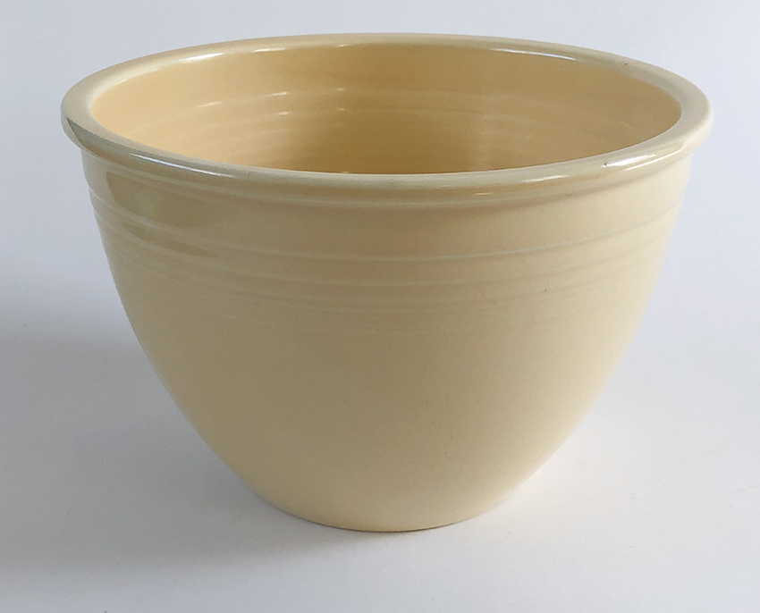 ivory fiestaware mixing bowl number four size 1938-1944 original fiestaware