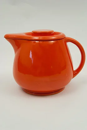 vintage fiestaware kitchen kraft covered jug