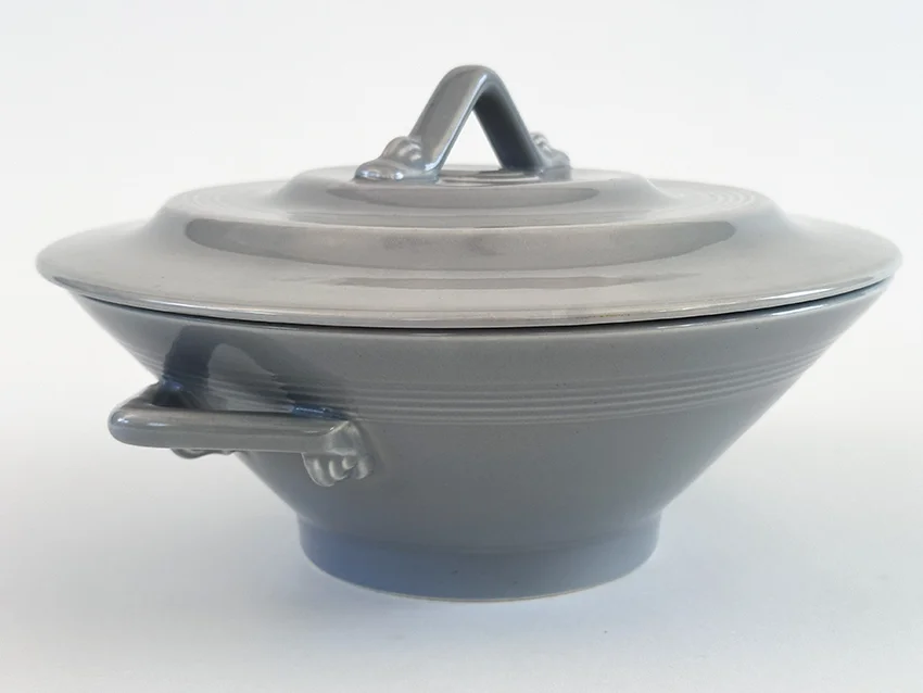 1950s gray vintage homer laughlin harlequin casserole with lid