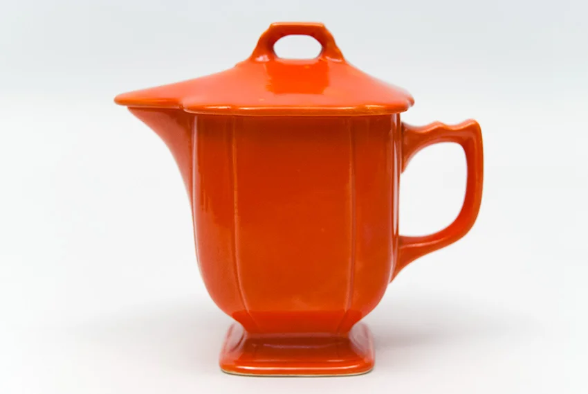 red riviera lidded syrup pitcher original vintage homer laughlin pottery