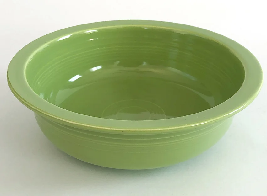 Chartreuse vintage fiestaware round vegetable nappie bowl