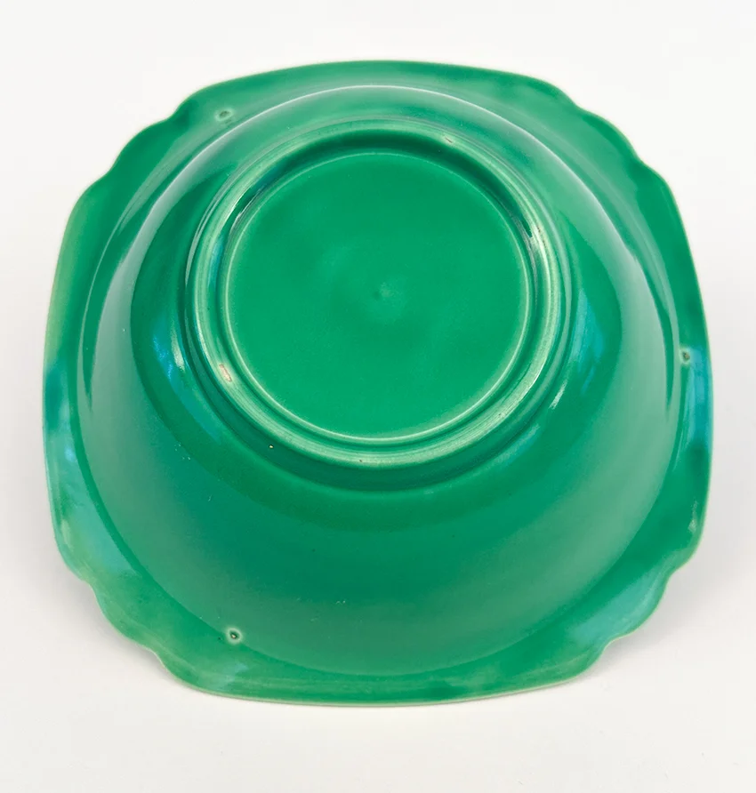 green riviera round nappy vegetable bowl