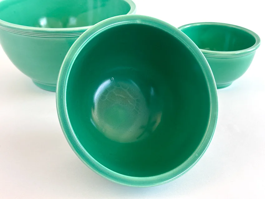 Vintage Fiesta Kitchen Kraft Complete Three Piece Set Nesting Bowls in Original Green made from 1938-1942