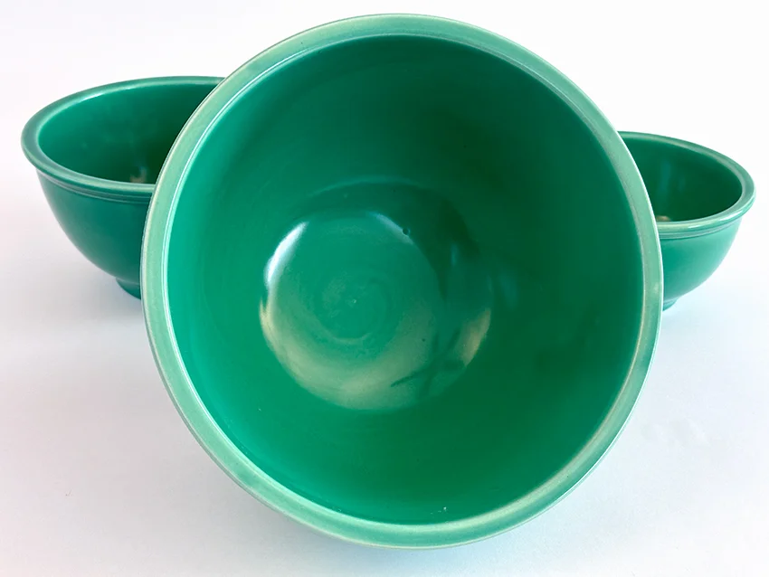 Vintage Fiesta Kitchen Kraft Complete Three Piece Set Nesting Bowls in Original Green made from 1938-1942