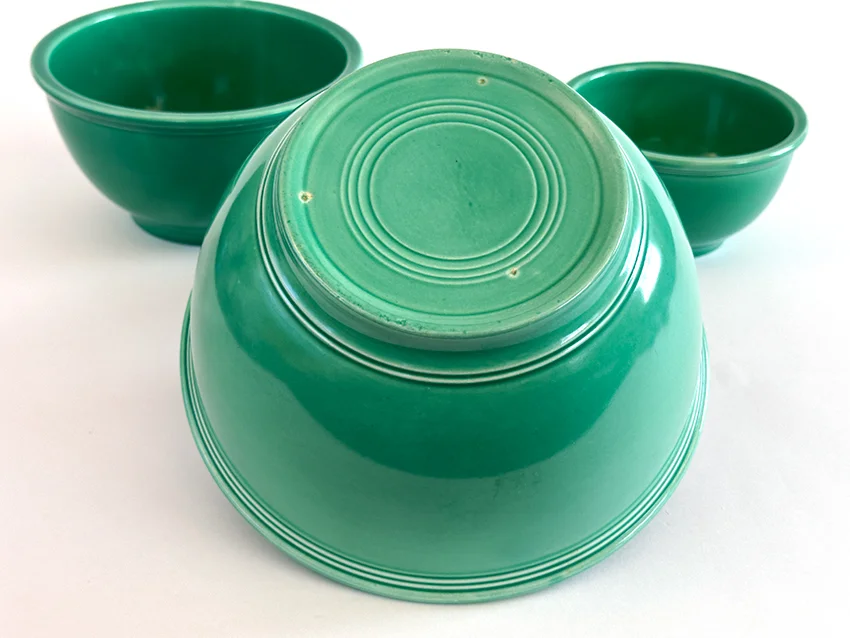 Vintage Fiesta Kitchen Kraft Complete Three Piece Set Nesting Bowls in Original Green made from 1938-1942