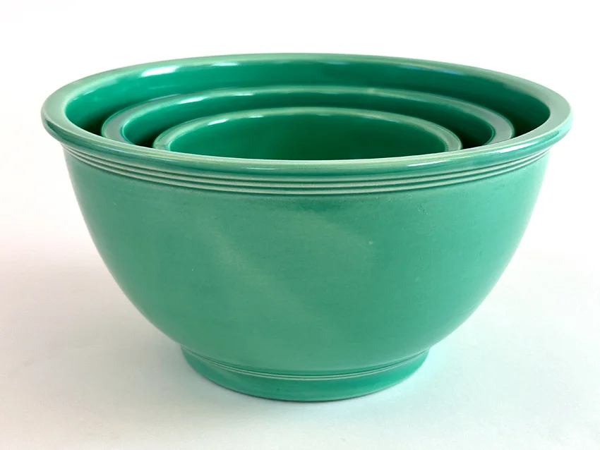 Vintage Fiesta Kitchen Kraft Complete Three Piece Set Nesting Bowls in Original Green made from 1938-1942