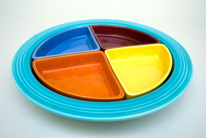 rare vintage harlequin relish tray made by homer laughlin from 1940-1942 in original colors
