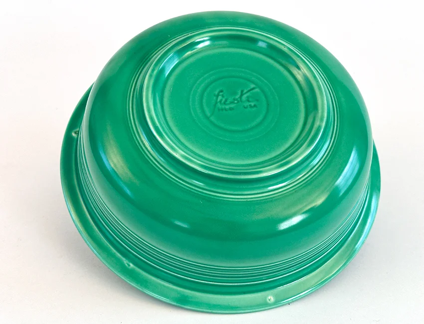 Green vintage fiestaware round vegetable nappie bowl