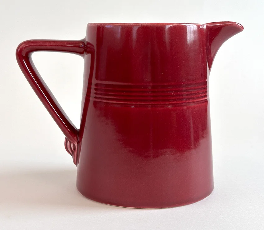 Maroon Harlequin 22oz jug homer laughlin china fiestaware pottery woolworths 1930s