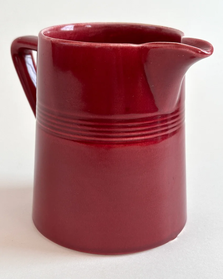 Maroon Harlequin 22oz jug homer laughlin china fiestaware pottery woolworths 1930s