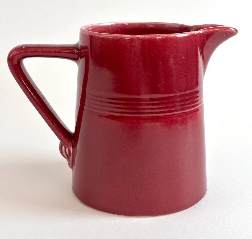 Maroon Harlequin 22oz jug homer laughlin china fiestaware pottery woolworths 1930s