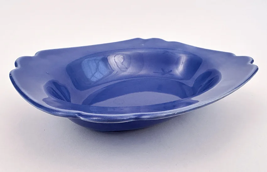 Mauve Blue Riviera Oval Baker vegetable bowl