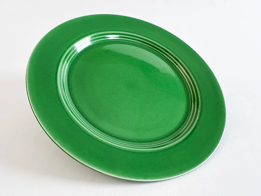 Medium green vintage harlequin 7 inch salad plate
