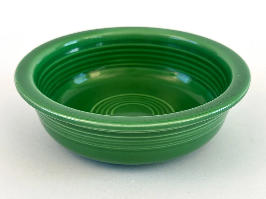 medium green vintage fiestaware fruit bowl