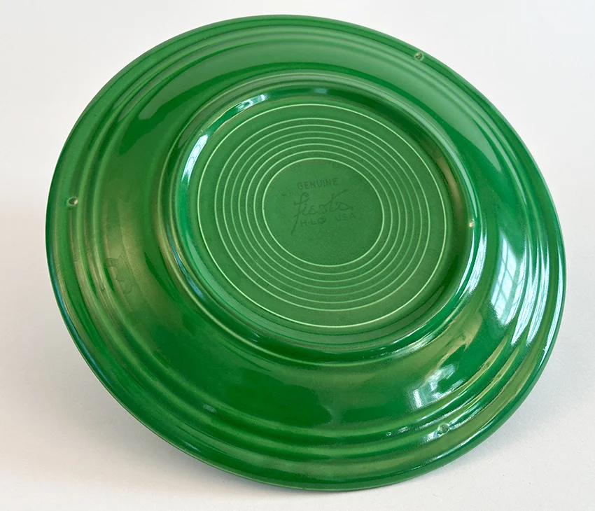 medium green vintage fiestaware 9 inch luncheon plate