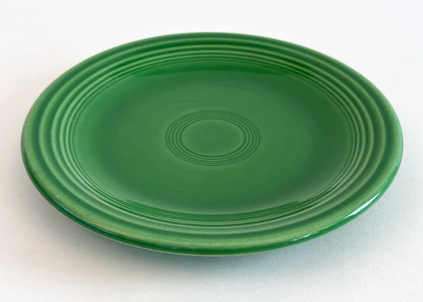 medium green vintage fiestaware 6 inch bread and butter plate