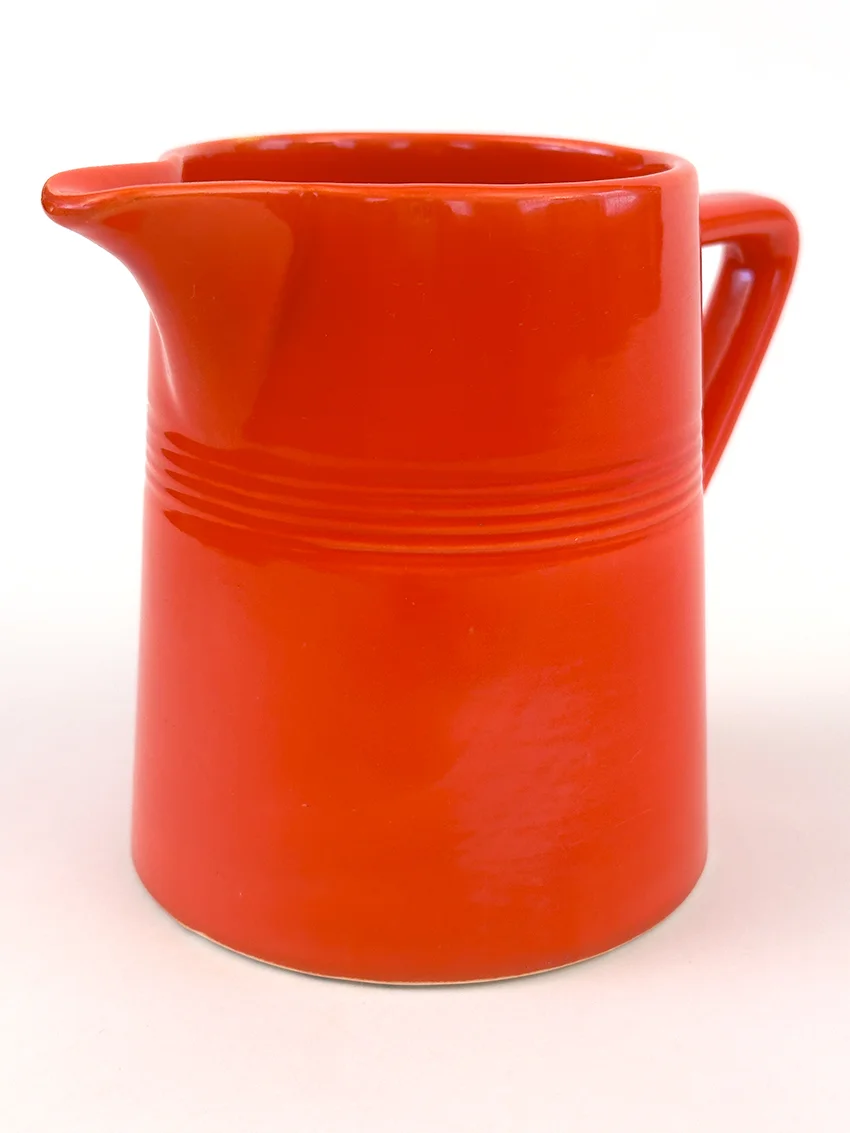 red harlequin 22oz jug homer laughlin china fiestaware pottery woolworths 1930s