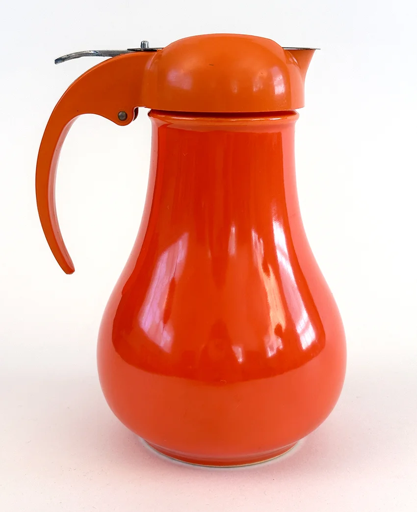 rare red vintage fiestaware sryup pitcher made from 1938-1940