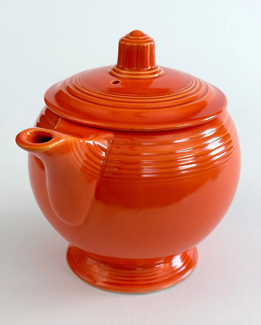 Red vintage fiesta medium sized teapot with lid and c shaped handle