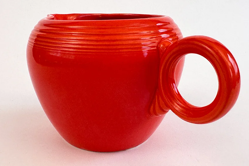 red vintage fiestaware 2 two pint jug