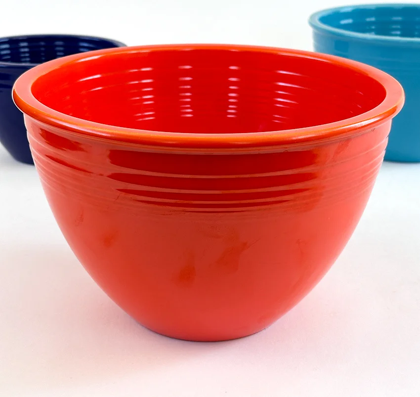 red fiesta mixing bowl number six size from the fiestaware nesting bowl set