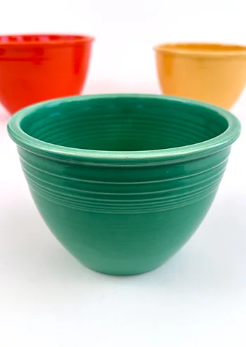 Green Vintage Fiesta Number 3 Fiestaware Nesting Bowl For Sale