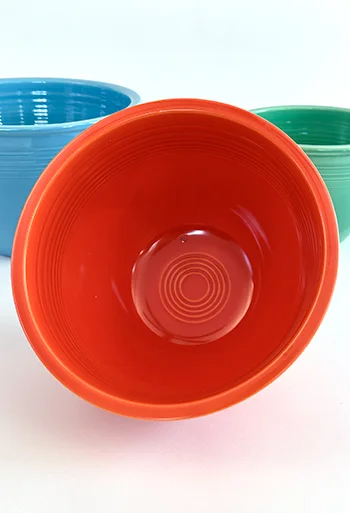 Vintage Fiesta Nesting Bowl Number Five in Radioactive Red For Sale