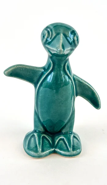 Harlequin Animal Novelty Spruce Green Penguin Homer Laughlin Pottery for Woolworths