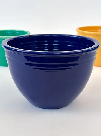 Vintage Fiesta Nesting Bowl Number Five in Cobalt For Sale