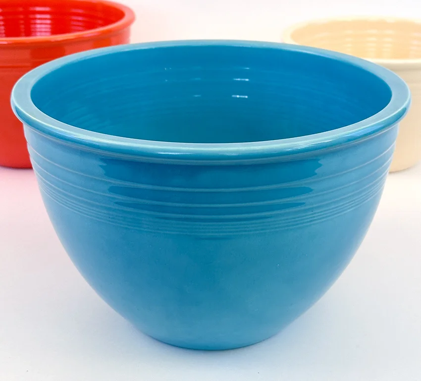 Turquoise vintage fiesta mixing bowl number 7 largest size for sale