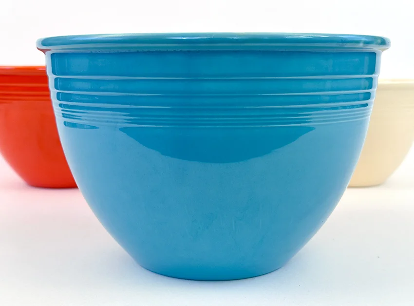 Turquoise vintage fiesta mixing bowl number 7 largest size for sale